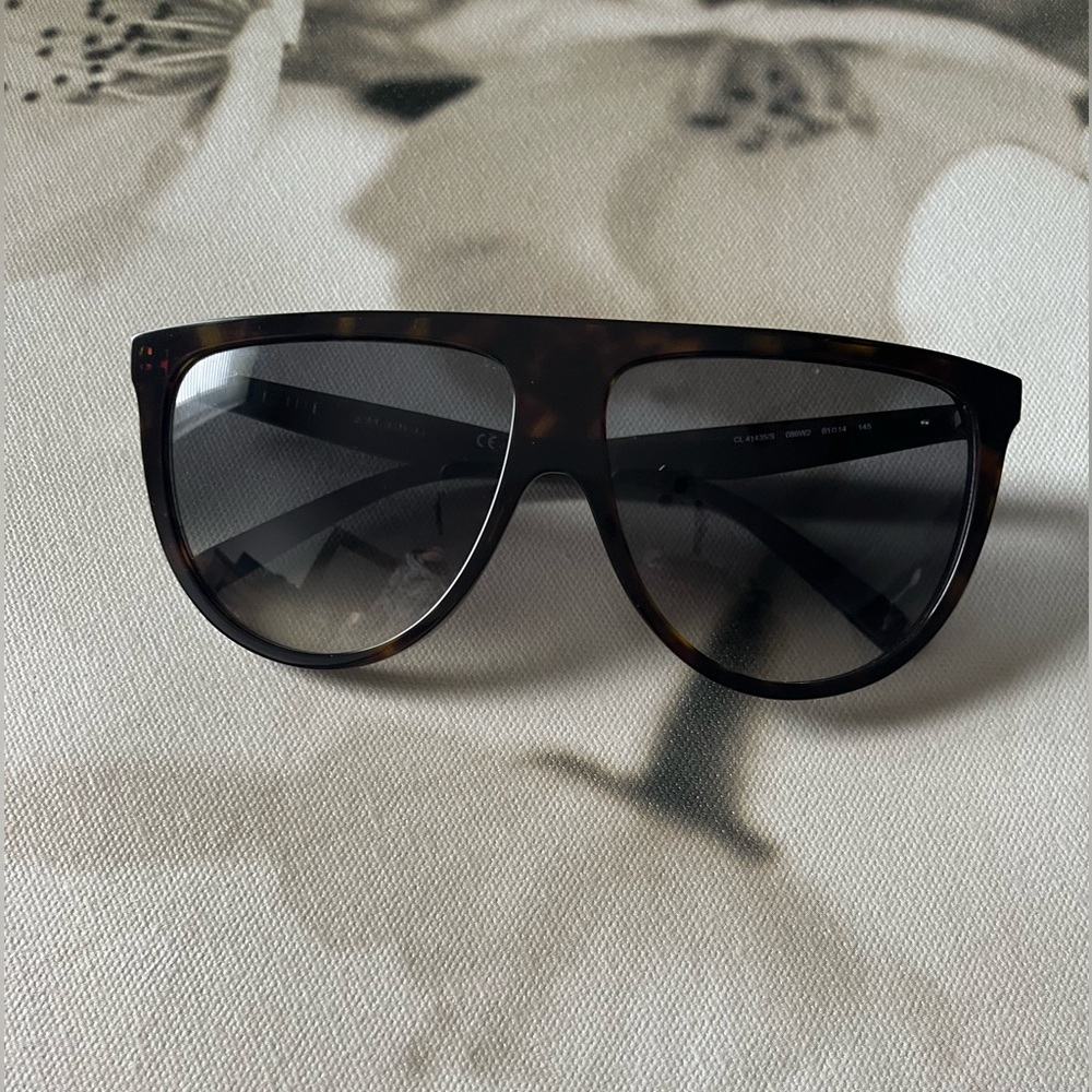NWOT HOST PICK🛍️🛍️🥰🛍️CELINE SUNGLASSES🕶️ - Picture 1 of 6